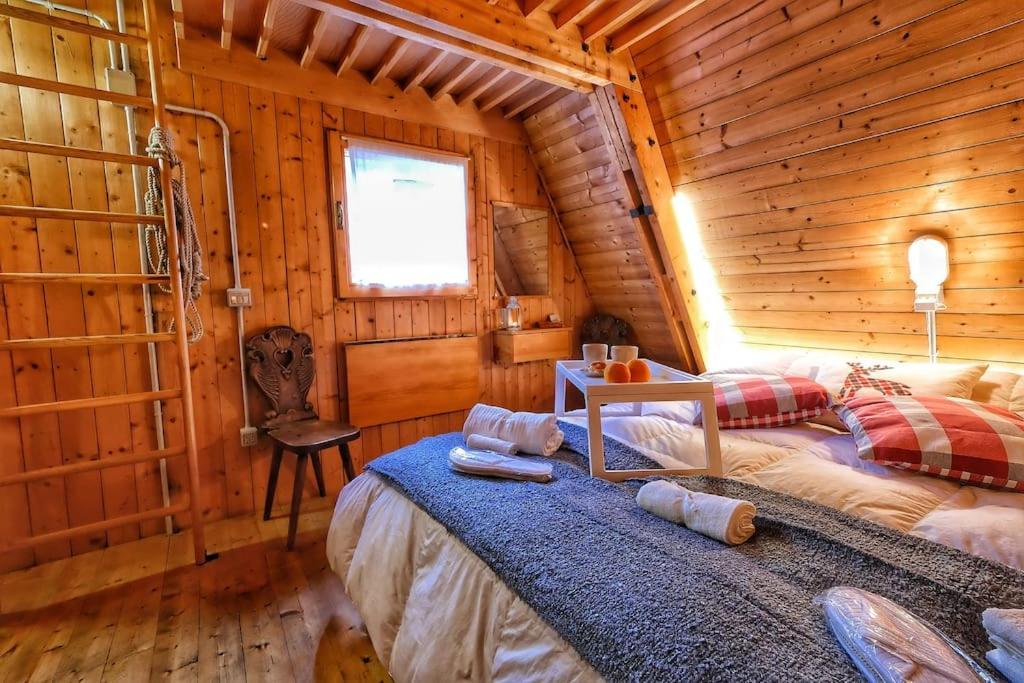~Chalet_Rifugio Tra I Boschi~ เซลลา เนเวีย ภายนอก รูปภาพ