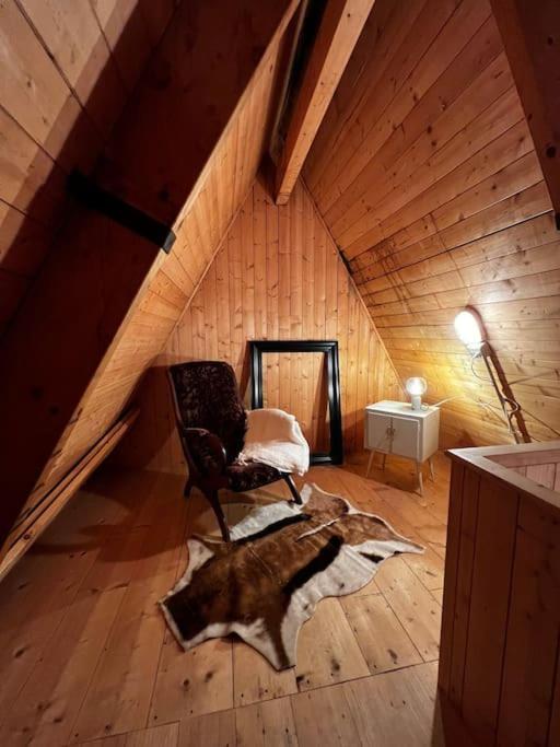 ~Chalet_Rifugio Tra I Boschi~ เซลลา เนเวีย ภายนอก รูปภาพ